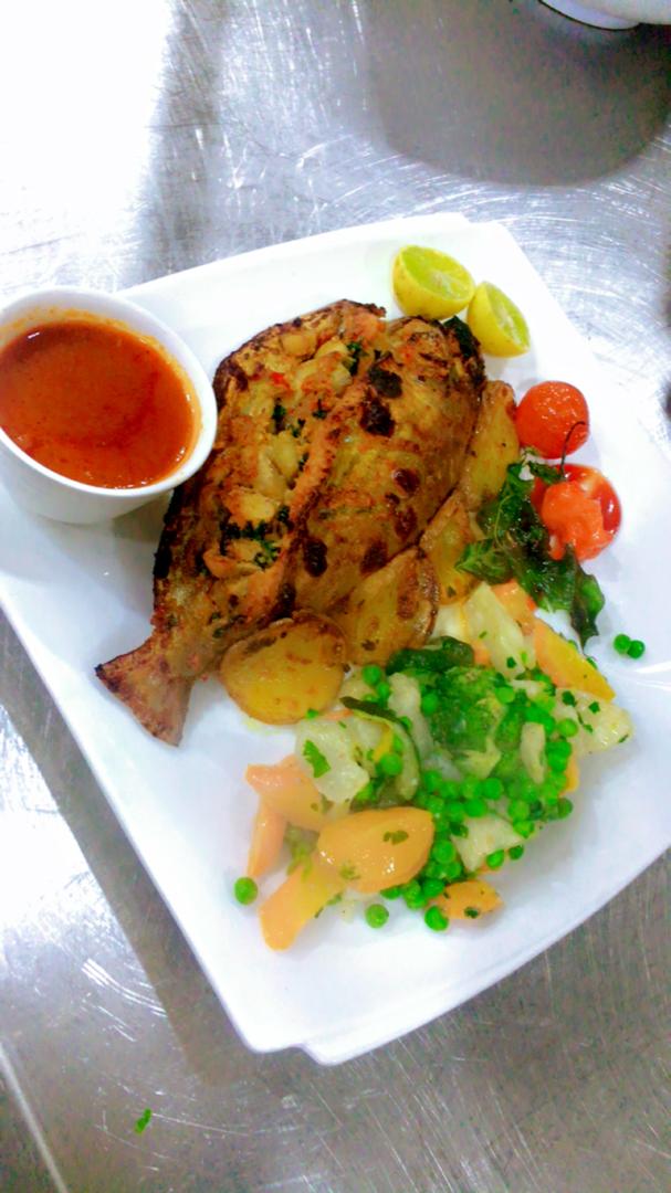 Poisson farci à duxelle de crevette